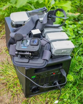 🔋Představujeme Vám Rebelcell POWERHIVE 800. Hledáte nekompromisní zdroj energie pro vaše expedice? ⚡Rebelcell POWERHIVE...